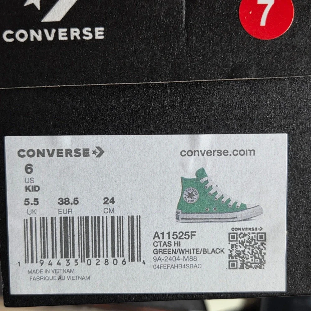 Converse Chuck Taylor All Star High Top Kids 6 Green Canvas Sneakers A11525F